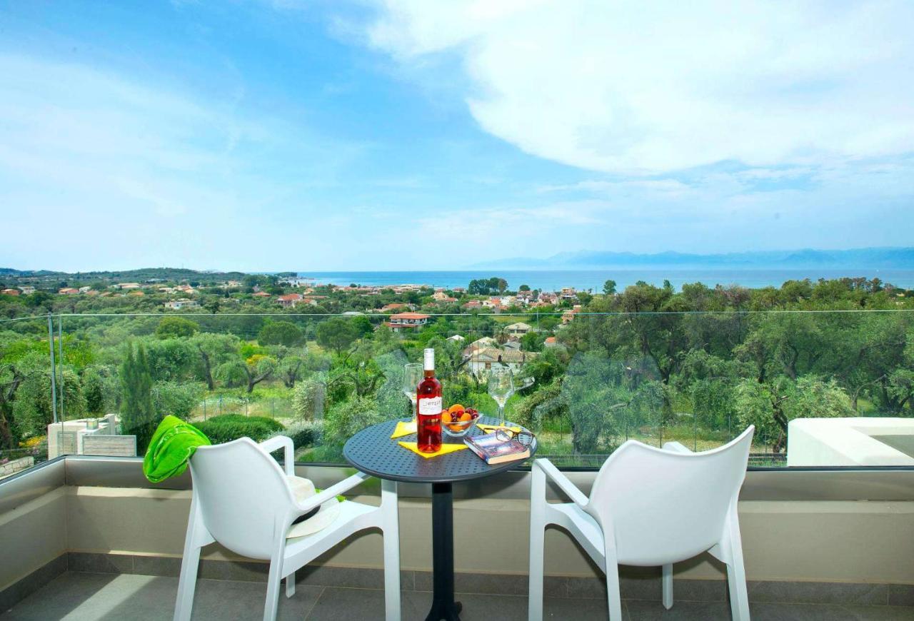 Villa Olivia By Vintage Travel *